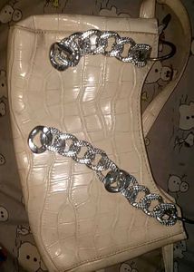 Chic Cream Croc Embossed Handbag