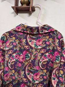 Vibrant Floral Print Button-Up Blouse