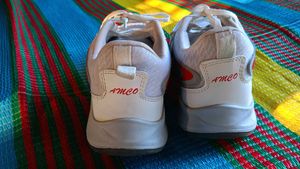 Running Shoes (AMEO)