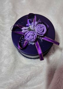Decorative Round Tin Box with cute miniature