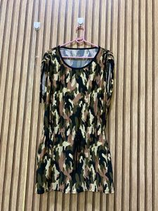 Camo Print Cold Shoulder Tunic l 31