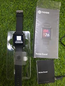 💥 NOISE EXEL SMART WATCH BRAND NEW