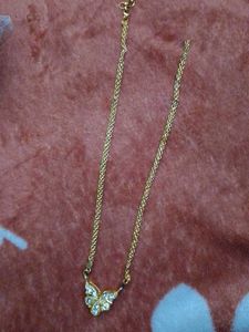 Elegant Gold-Tone Necklace