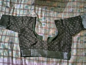 Stylish Dark Patterned Blouse