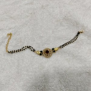 Hand Mangalsutra
