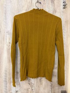 Ribbed Mock Neck Top