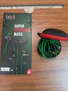 BoAt 225 Super Extra Bass Earphones