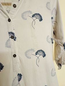 very beautiful kurta 1 time wear.