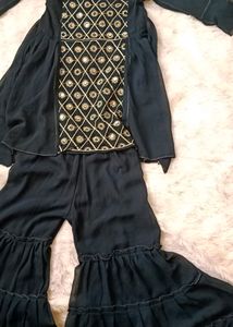 Beautiful New Dress For 5-7 Yr Old