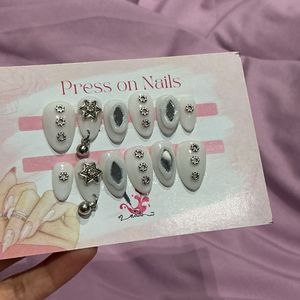 Navratri White Press-On Nails with Star Charms