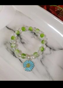 Charming Daisy Charm Bracelet