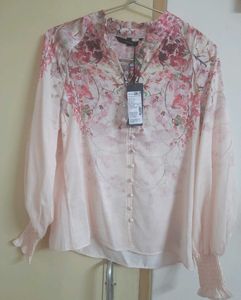 Vero Moda Chic Floral Print Button-Up Top