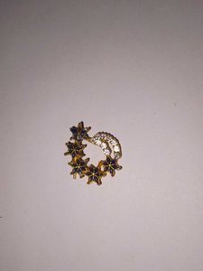 Elegant Floral Heart Pendant
