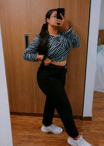 Stylish Crop top 🎀