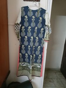 Pakistani Lawn Suit