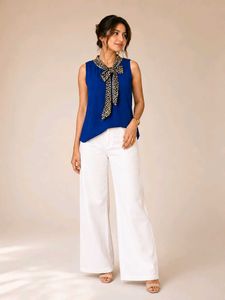 Stylish Blue Sleeveless Top with Scarf Detail