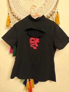 shein’s Black Cutout Dragon T-Shirt