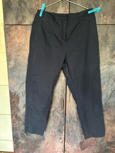 Classic Navy Blue Cropped Trousers