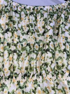 Floral Print Off-Shoulder Puff Sleeve Top