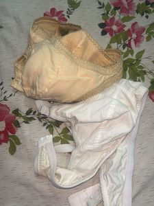 Bra Bundle size 30 ,34 Comfort and Support