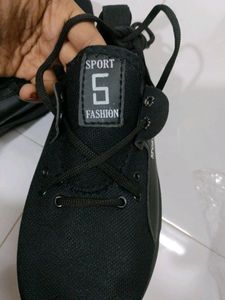 Men's Shoe