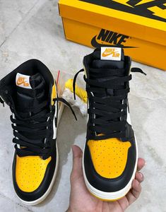 NIKE AIR JORDAN 1 HIGH TAXI UK 7