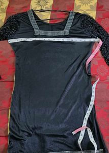 Elegant Black Kurta with Embellished Sleeves