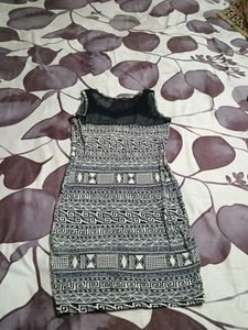 Black &amp; White Tribal Print Sleeveless Dress