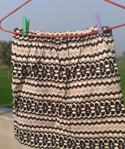 Chic Patterned Mini Skirt