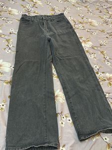 Stylish Grey Wide-Leg Jeans