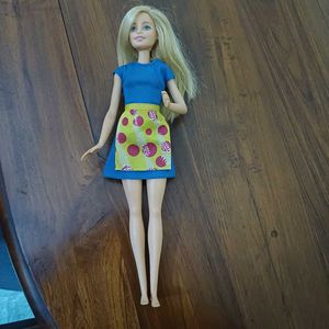 Kitchen Barbie Doll with Outfit