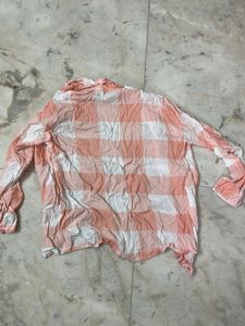 Pink &amp; White Plaid Button-Up Shirt