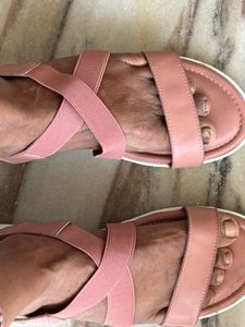 Stylish Women's Flat Sandals