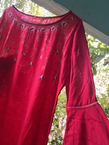 Women Red Bell Sleeves Kurta
