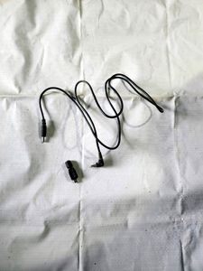 Solar Attached   Mobile Charging  Cable