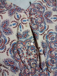 Paisley Print short jumpsuit.