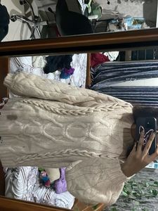 rory gilmore cable knit sweater