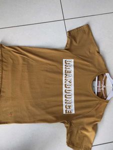 Breakbounce Graphic Tee Size - M Unused Fresh Piec