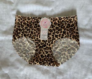 Leopard Print Seamless Panty