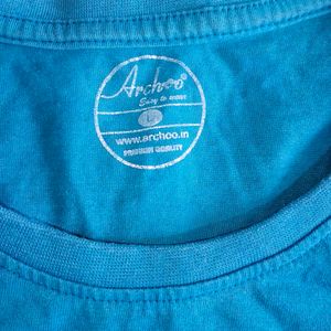 Bundle of 2 Women's T-Shirts