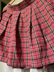 SSS Plaid Pleated Mini Skirt