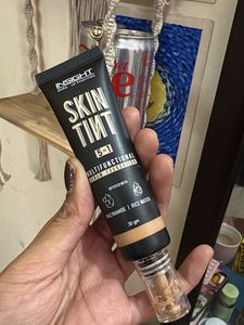 Insight Skin Tint Multifunctional Serum Foundation