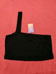 Black One Shoulder Crop Top