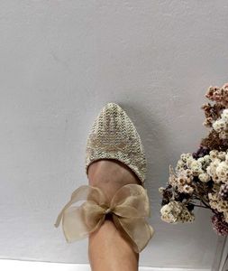 Elegant Embellished Flat Shoes