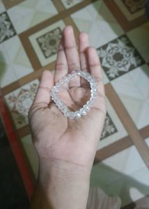 Elegant Crystal &amp; Red &amp; White Beaded Bracelet