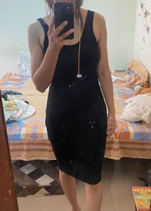 Sleek Black Bodycon Dress