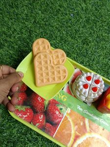 Play Food Burger and Waffle Set