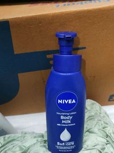 Nivea Nourishing Body Milk Lotion