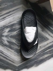 New Campus Size 7 Slipper
