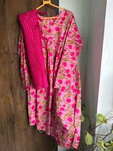 Pink Floral Print Kurta with Dupatta